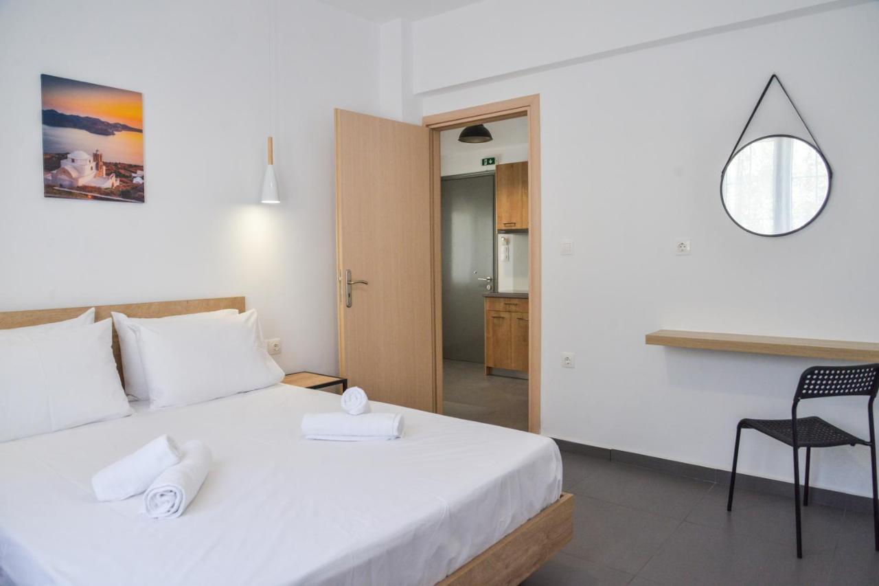 Tzoka'S Apartments Adamantas  Zewnętrze zdjęcie