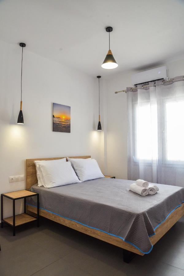 Tzoka'S Apartments Adamantas  Zewnętrze zdjęcie