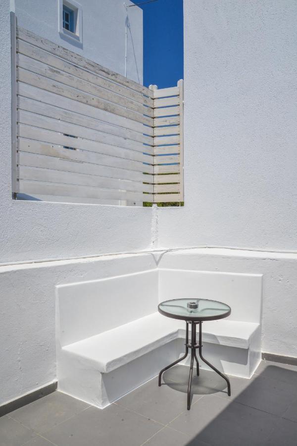 Tzoka'S Apartments Adamantas  Zewnętrze zdjęcie